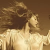 Kép 1/2 - TAYLOR SWIFT - FEARLESS (TAYLOR'S VERSION) (3LP, LIMITED EDITION, GOLD COLOURED VINYL)