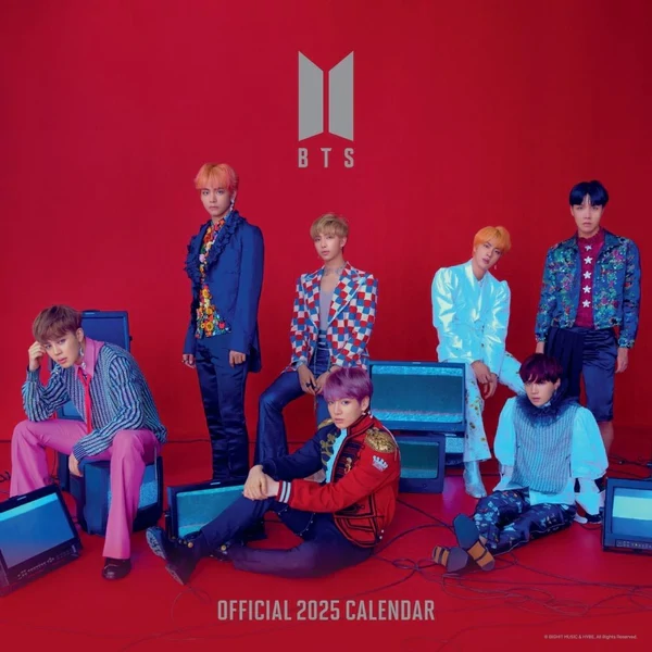 BTS - 2025 OFFICIAL CALENDAR (12 + 2 OLDALAS LP MÉRETŰ FALINAPTÁR)